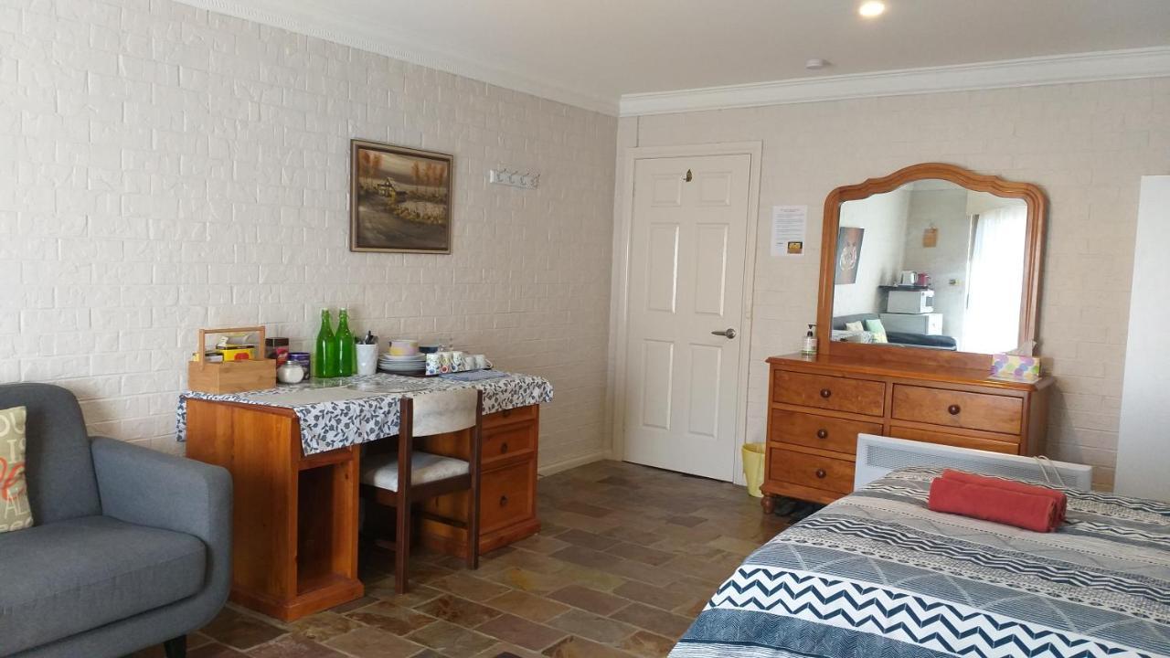 Sweet Home By The Golf Course Canberra Ngoại thất bức ảnh