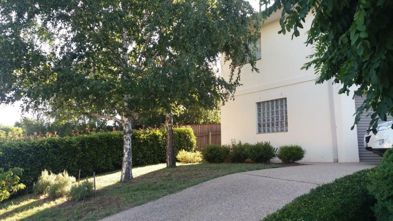 Sweet Home By The Golf Course Canberra Ngoại thất bức ảnh